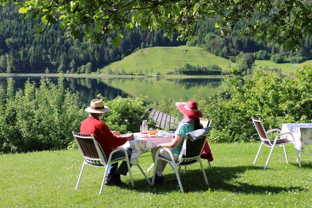 Ferienhof Obergasser Und Bergblick Weissensee Luaran gambar