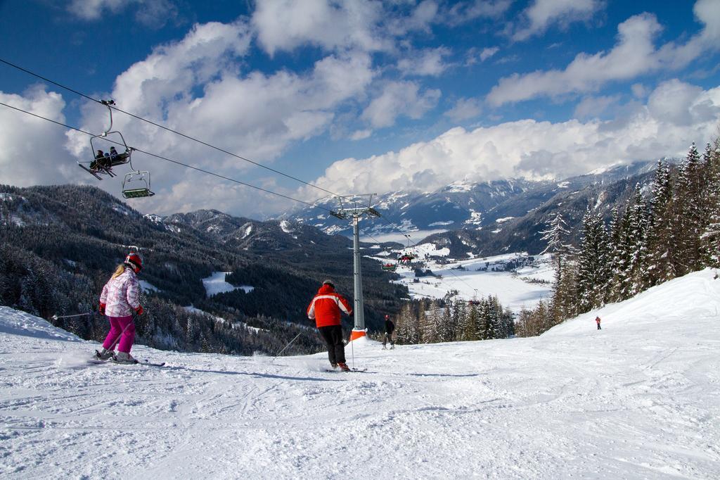 Ferienhof Obergasser Und Bergblick Weissensee Luaran gambar