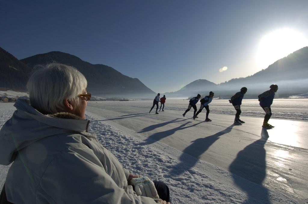 Ferienhof Obergasser Und Bergblick Weissensee Luaran gambar